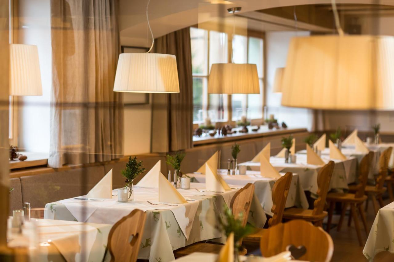 Hotel Wirtshaus Post Sankt Johann in Tirol Exteriör bild